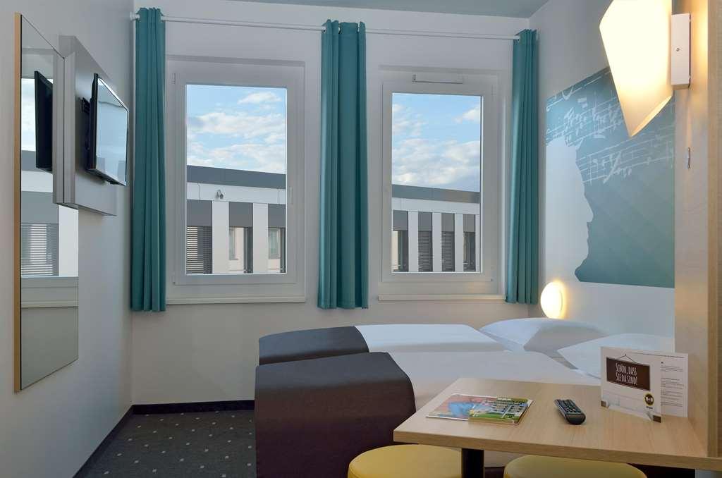 B&B Hotel Halle Halle  Room photo